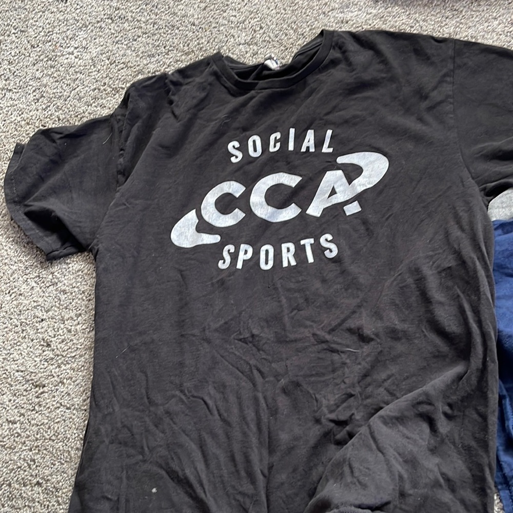 Work shirt bundle of 4 tees